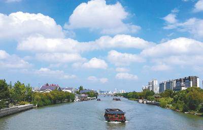 8月下半月全国大部地区空气质量以良至轻度污染为主